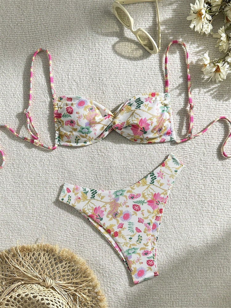 Damen Floral gefütterter Bikini mit herausnehmbarem Push-up und verstellbaren Schnüren Echo Archiv