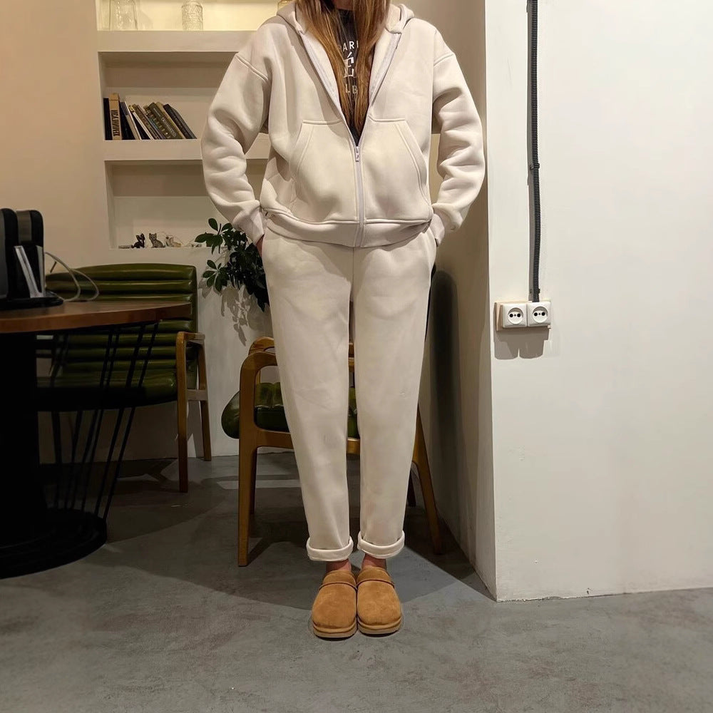 Damen lässiges Fleece-Zweiteiler mit Oversize-Kapuzenjacke und tapered Joggerhose – Auréline