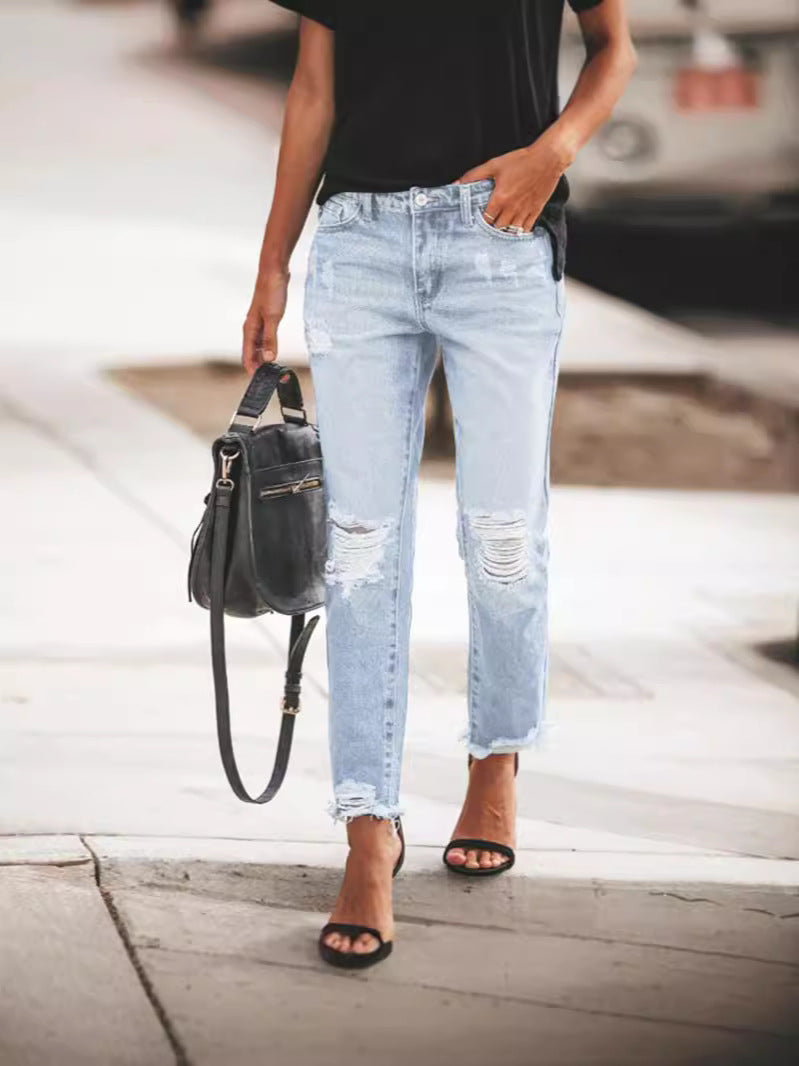 Damen Ripped Denim mit lässigem Schnitt und ausgefranstem Saum – Dénora