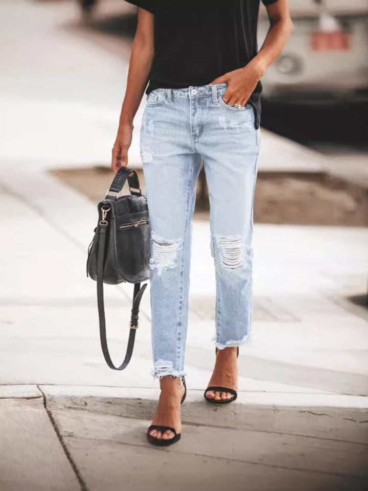 Damen Ripped Denim mit lässigem Schnitt und ausgefranstem Saum – Dénora