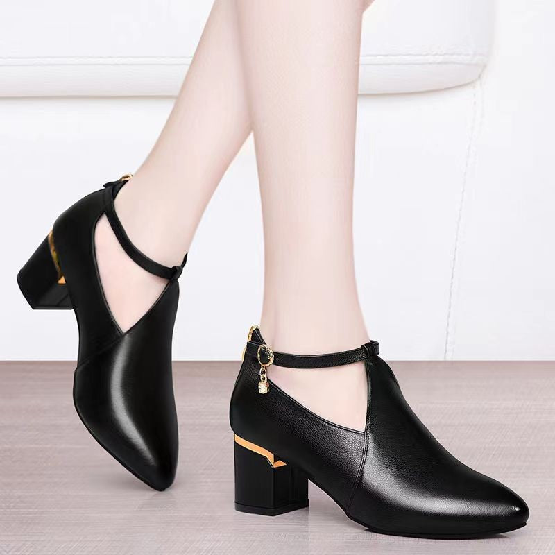 Damen nan spitz zulaufende Pumps mit Cut-Out, Knöchelriemchen, Fersenreißverschluss und mittelhohem Blockabsatz Echo Archiv