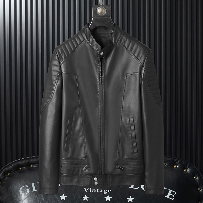 Herren Lederimitat-Bikerjacke mit Stehkragen und gesteppten Schulterpaneelen – Valtoré