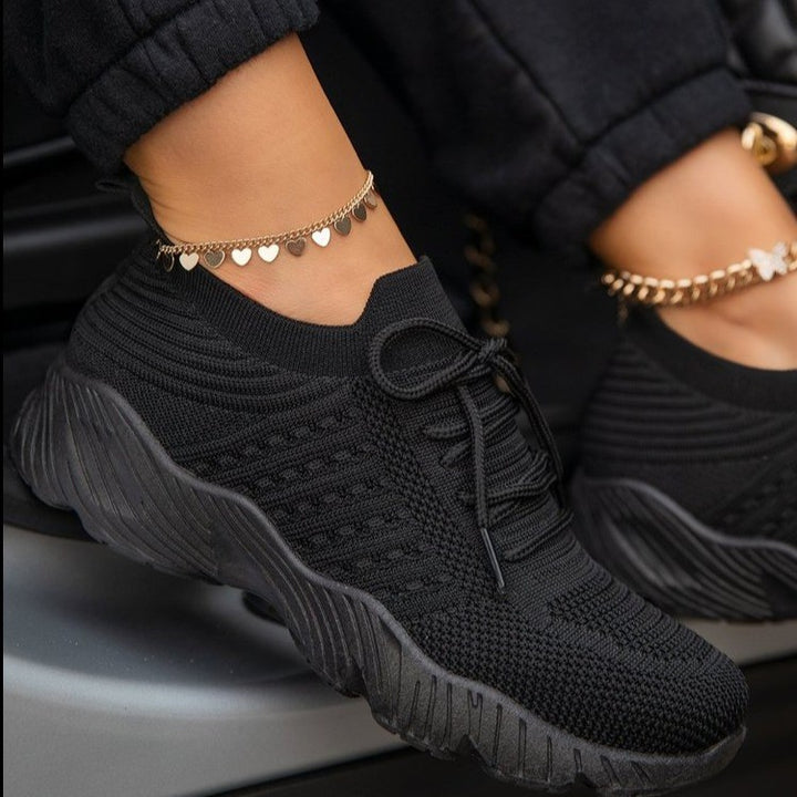 Damen Atmungsaktive Strick-Sneaker mit elastischem Schaft und rutschfester Profilsohle Echoarchiv