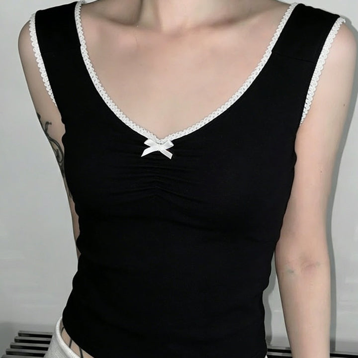 Damen verführerischer Bodysuit mit feinen Spitzenakzenten Echo Archiv