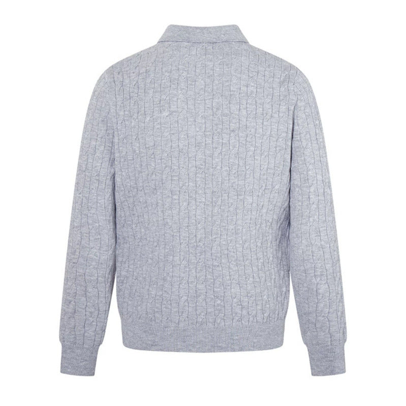 Herren Strick-Polo mit Zopfstrickmuster, Hemdkragen und Knopfleiste Echoarchiv