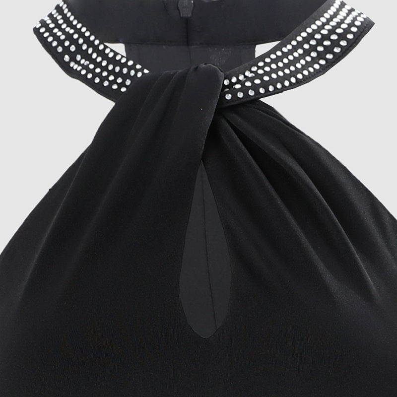 Damen Elegantes Schlauchkleid mit Strassdetails und sexy Beinschlitz Echo Archiv
