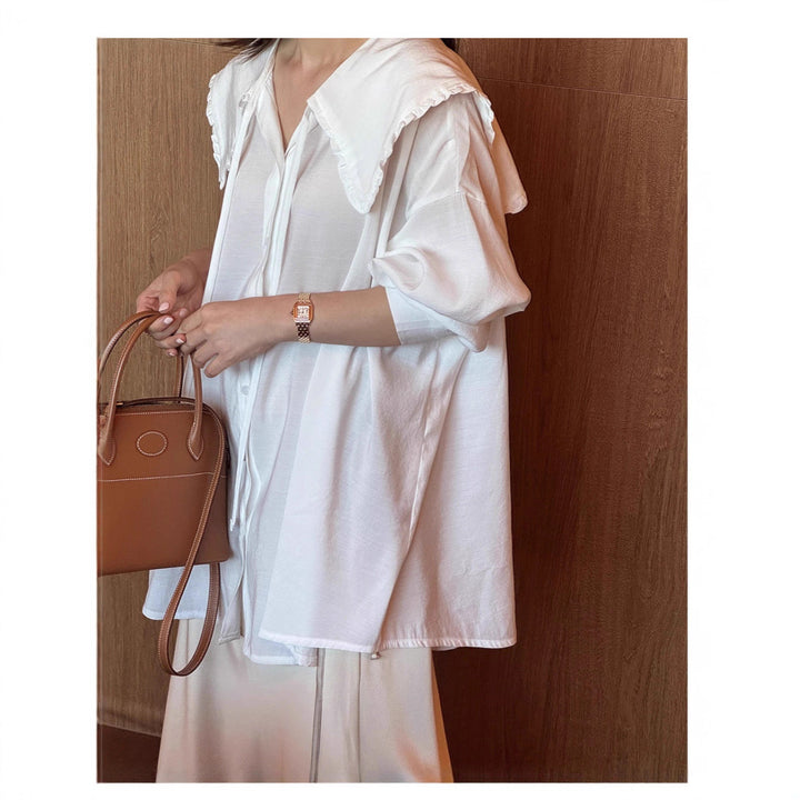 Damen Oversize-Hemdbluse mit großem Rüschenkragen und Krempelärmeln Echoarchiv