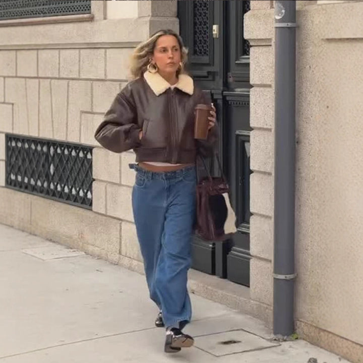 Damen Oversized Fliegerjacke im Biker-Bomber-Stil mit Teddykragen Echoarchiv