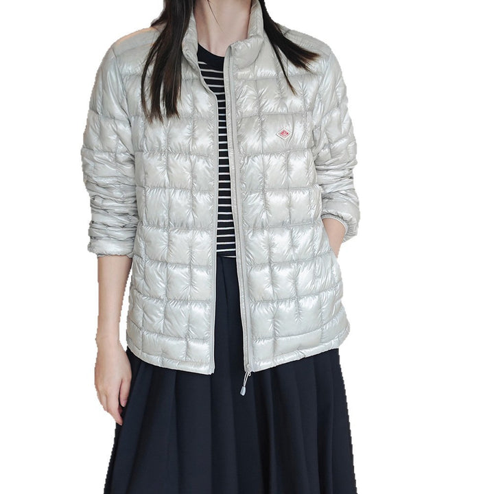 Damen Modische Steppjacke mit glänzender Oberfläche Echoarchiv
