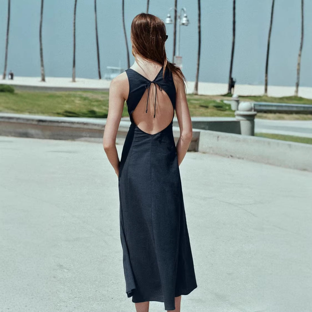Damen Skaterkleid mit hohem Halsausschnitt und seitlichen Schlitzen Echo Archiv