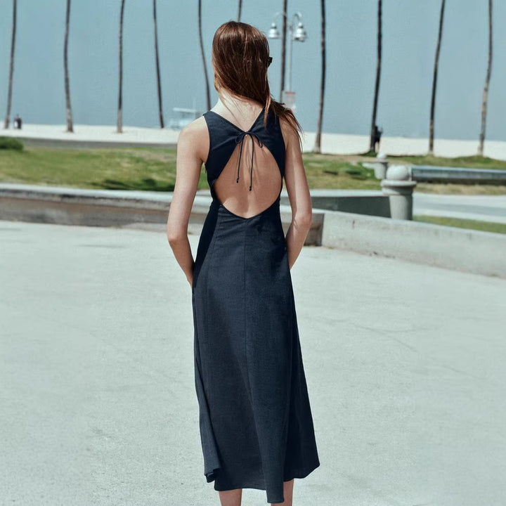 Damen Skaterkleid mit hohem Halsausschnitt und seitlichen Schlitzen Echo Archiv
