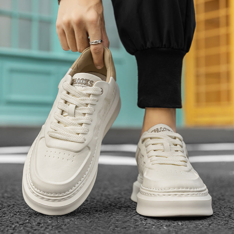 Unisex Voluminöse niedrige Sneaker mit geprägtem Schachbrettmuster und gepolstertem Fersenkragen – Norré