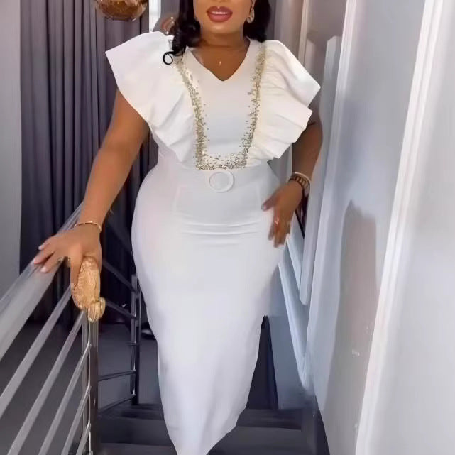 Damen Elegantes Maxikleid mit dekorativen Rüschen und schimmerndem Gürtel Echo Archiv