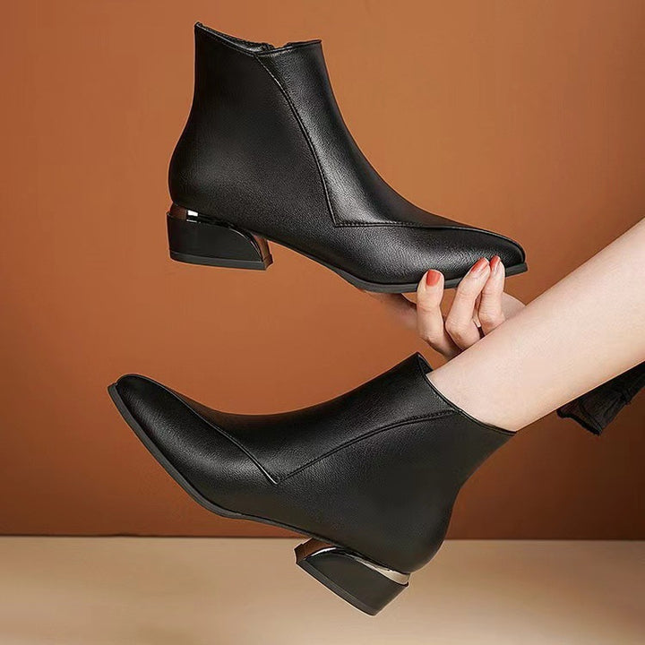 Damen knöchelhohe Stiefelette mit geometrischem Blockabsatz Echo Archiv
