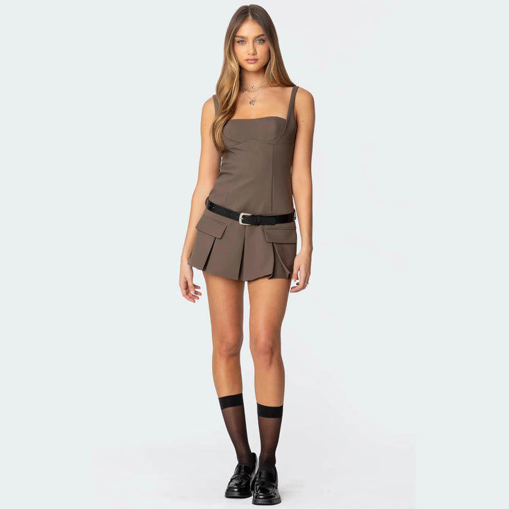 Damen Sportliches Overallkleid mit tiefem Ausschnitt und praktischen Taschen Echo Archiv