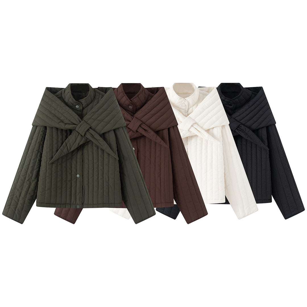 Damen nan gesteppte Jacke mit großem Wickelkragen und Bindeschal Echo Archiv