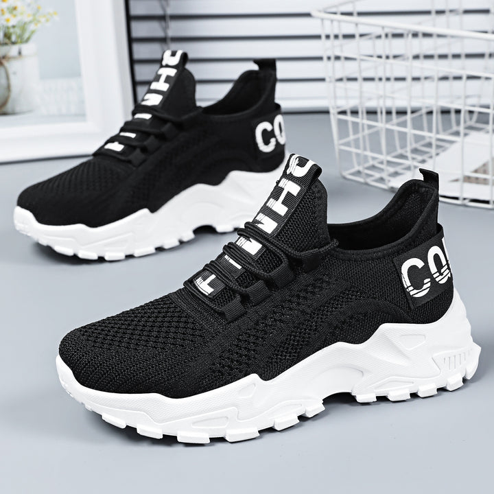 Damen nan nahtloser 3D-Strick Slip-On Sneaker mit elastischem Schlupfschaft, gepolsterter Fersenlasche und griffiger Hybridprofilsohle Echo Archiv