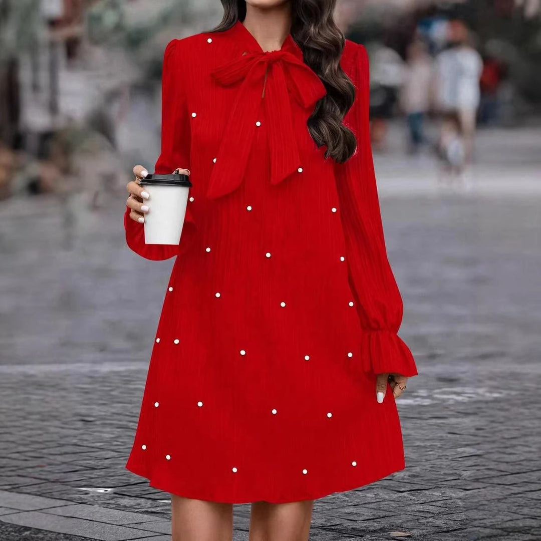 Damen Elegantes Minikleid mit Schleifenkragen und Rüschen Echo Archiv
