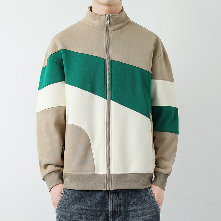 Herren sportliche Steppjacke mit hohem Kragen und modischen Farbblöcken Echoarchiv