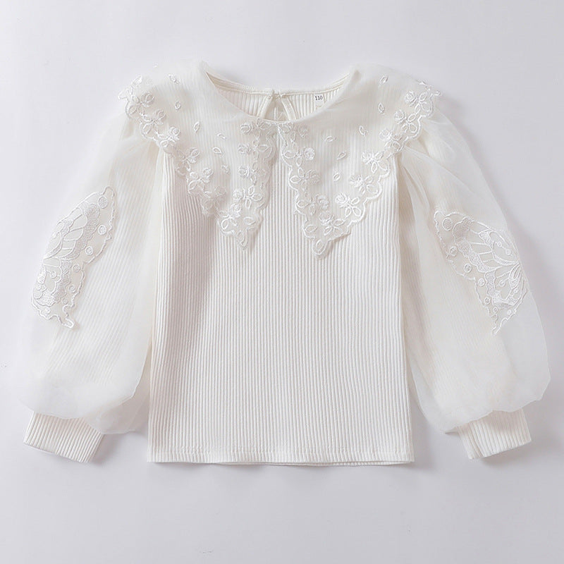 Mädchen Bluse mit luftigen Tüllärmeln und zarter Blumenbestickung Echo Archiv