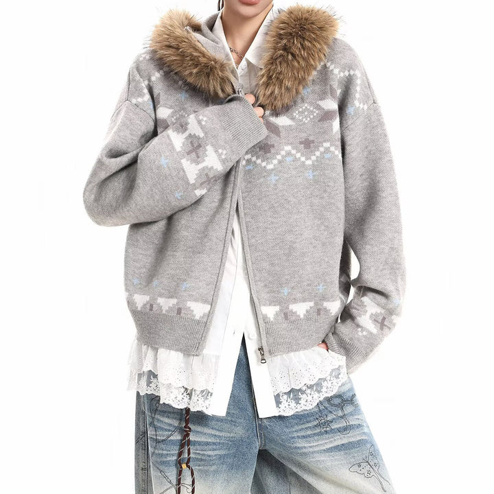 Damen Kapuzensweatjacke mit Kunstfell Kragen und Norweger-Muster Echoarchiv