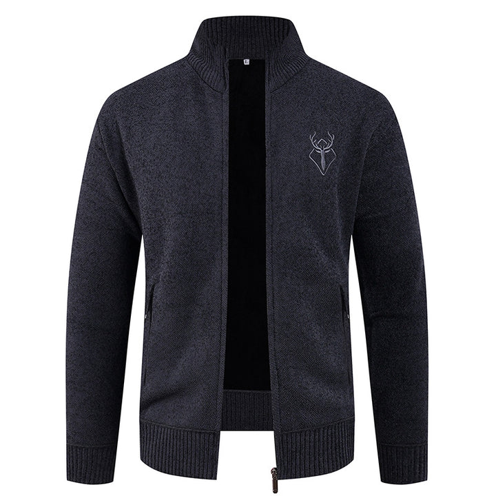 Herren Strickjacke mit hohem Kragen und praktischen Reißverschlusstaschen Echoarchiv