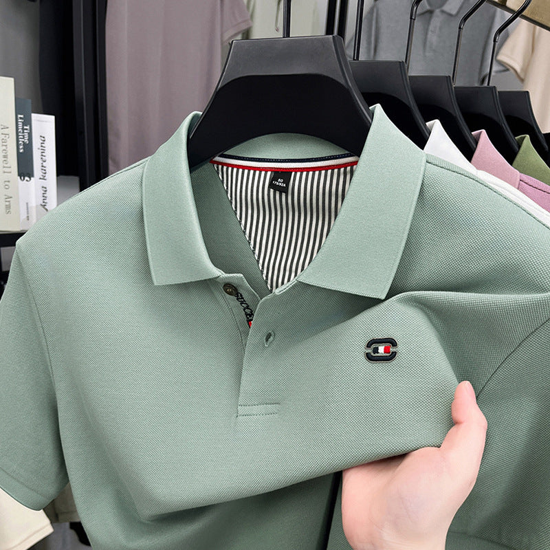 Herren Polohemd mit strukturiertem Piqué-Stoff und eleganter Knopfleiste Echoarchiv