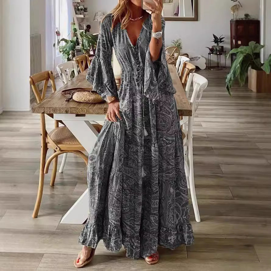 Damen Boho Maxikleid mit Paisley-Print, V-Ausschnitt, Stufenrock und Bindegürtel Echoarchiv