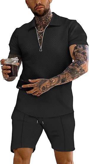 Herren sportliches Oberteil und Shorts Set mit strukturiertem Design Echoarchiv