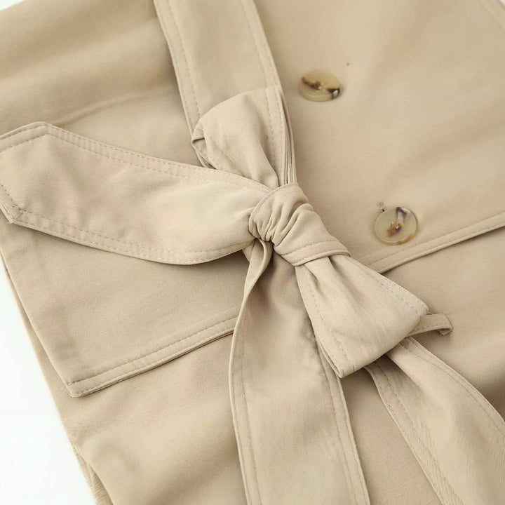 Damen Kurz-Trenchcoat mit Taillengürtel und Stehkragen Echo Archiv