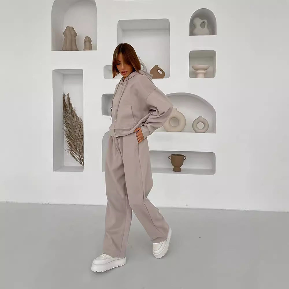 Damen Cropped Kapuzensweatshirt mit Kordelzug-Loungehose im Relax-Set – Auréline