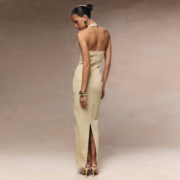 Damen Elegantes Maxikleid mit Halfter-Ausschnitt und raffinierten Knopfdetails Echo Archiv