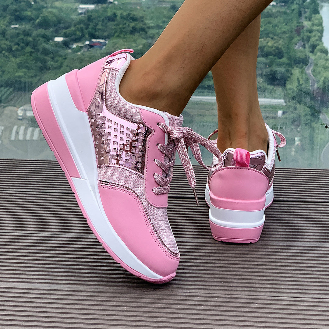 Damen stylische Keil-Sneaker mit metallischer Optik großflächigen Ziersteinen und gepolstertem Komfortfußbett Echo Archiv