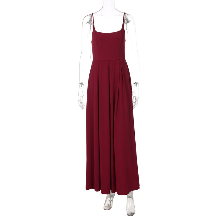 Damen Fließendes Maxikleid mit schmalen Spaghettiträgern und elegantem Schnitt Echo Archiv
