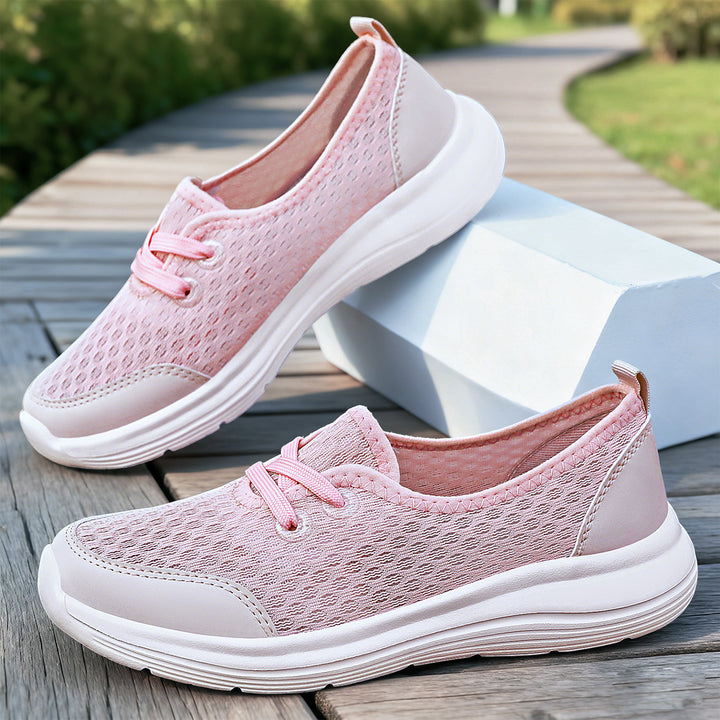 Damen nan atmungsaktiver Everyday-Slipper mit feinem Strickmesh, elastischer Zierschnürung und ergonomischer Dämpfungssohle Echo Archiv
