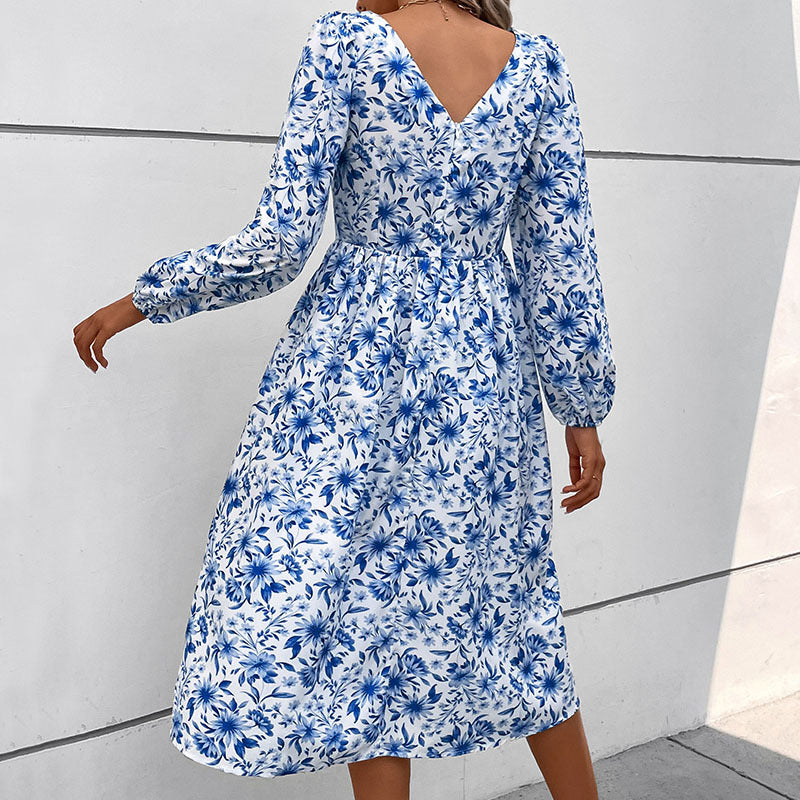 Damen Blumiges Midi-Kleid mit schulterfreien Ärmeln Echo Archiv