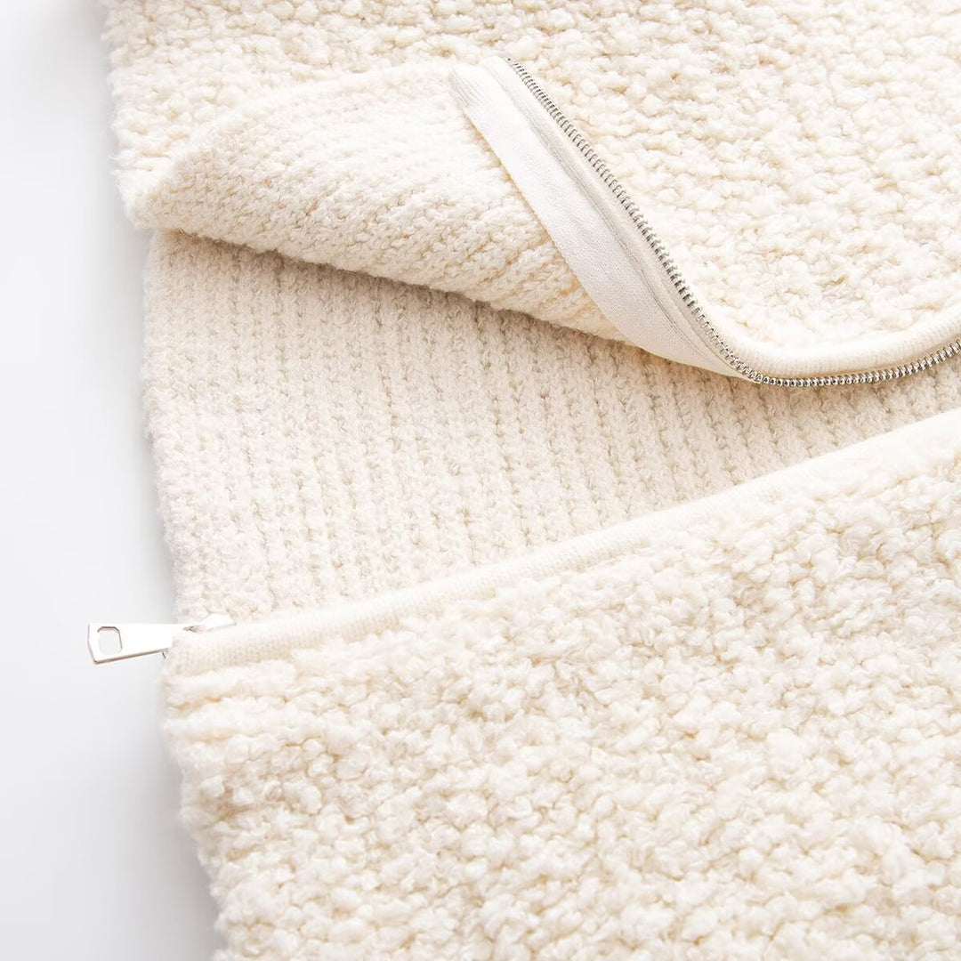 Damen Teddy-Fleece Kurzjacke mit weitem Umlegekragen und durchgehendem Reißverschluss Echo Archiv