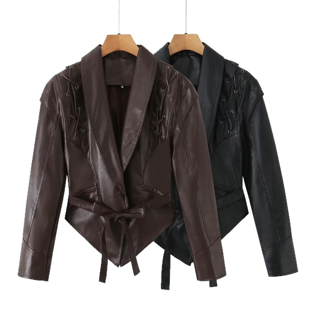 Damen taillierter Kunstlederblazer mit Schnürdetails an den Schultern und Bindegürtel Echo Archiv