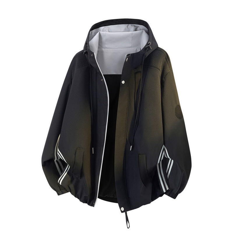 Herren Sportlich-urbane Oversize Windbreaker-Jacke mit Kapuze, reflektierenden Einsatzstreifen und elastischem Saum Echoarchiv