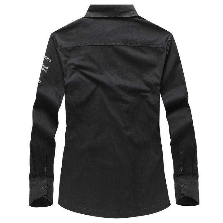 Herren modisches Utility-Hemd mit aufgesetzten Taschen und kontrastierenden Details Echoarchiv