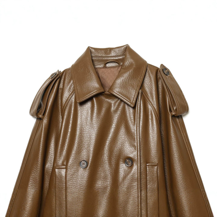 Damen Kurz geschnittener Trenchcoat aus Kunstleder mit taillierendem Bindegürtel Echo Archiv