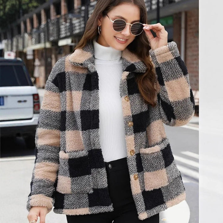 Damen nan gefütterte Karo Teddy-Fleece Shacket mit Knopfleiste und aufgesetzten Taschen Echo Archiv