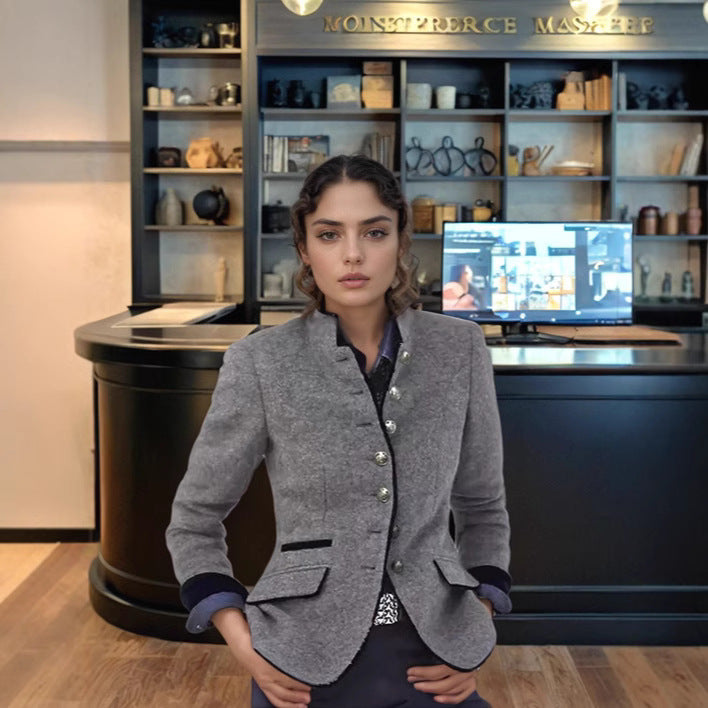 Damen eleganter Blazer mit modischem Schnitt und detailreicher Knopfleiste Echoarchiv