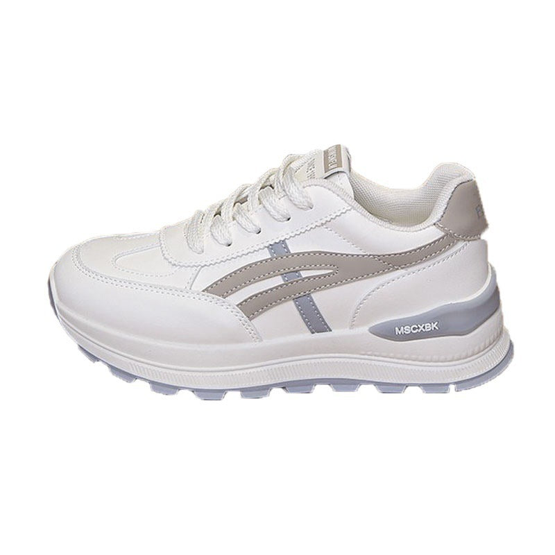 Damen Voluminöse Plateausneaker mit rutschfester Gummiprofilsohle und seitlichen Zierstreifen – Névara