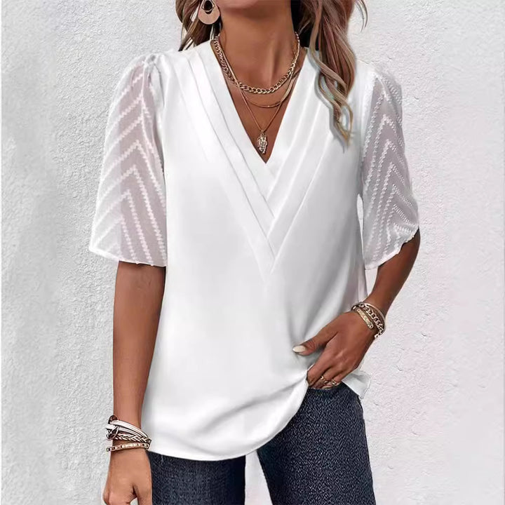 Damen nan elegantes Chiffon-Oberteil mit plissierter V-Passe und transparenten Zickzackärmeln Echo Archiv