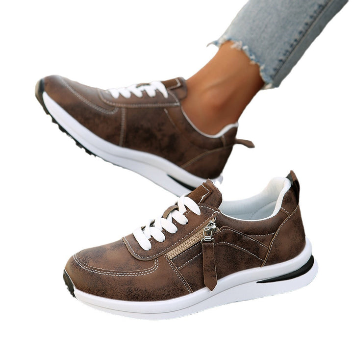 Damen Plateausneaker mit Reißverschluss‑Detail und gepolstertem Komfortfußbett Echoarchiv