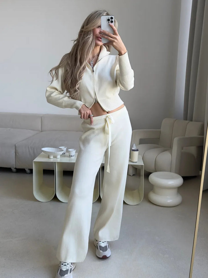 Damen gestricktes Lounge-Set mit kurzem Reißverschluss-Cardigan und weitem High-Waist-Jogginghose – Élanora