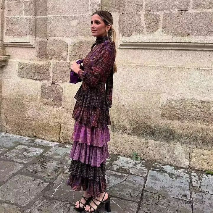 Damen nan gestuftes Maxikleid mit Paisley‑Patchwork, Schleifenkragen und langen Manschettenärmeln Echo Archiv