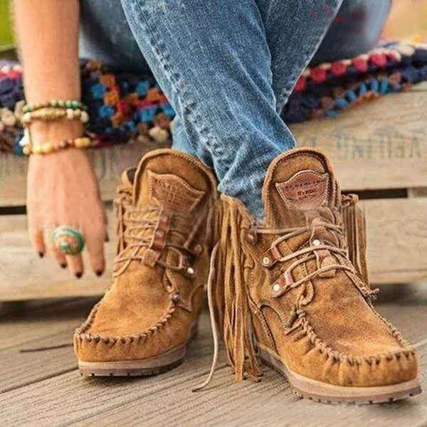 Damen Fransen‑Mokassin‑Ankleboots aus Veloursleder mit handgenähter Kettelnaht, Schnürung und profilierter Gummisohle Echo Archiv