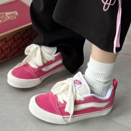 Damen Sneakers im Vintage-Stil mit farbigen Suede-Details Echo Archiv